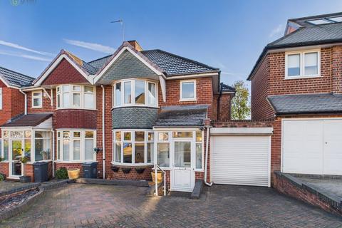 Welwyndale Road, B72 1AL B72