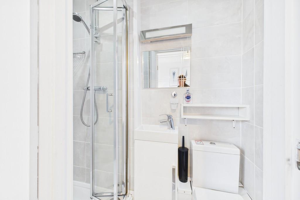 En Suite Shower Room