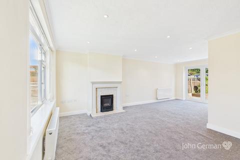 undefined, New Road, Coton-in-the-Elms
