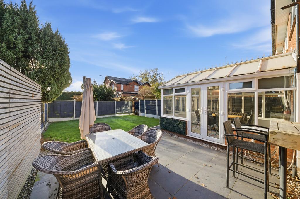 1 Mardon Close Knutsford-23