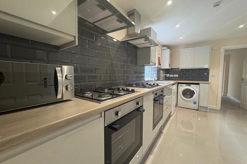 1 bedroom terraced house to rent, Lodge Road, Southampton