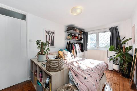 undefined, Pownall Road, London E8