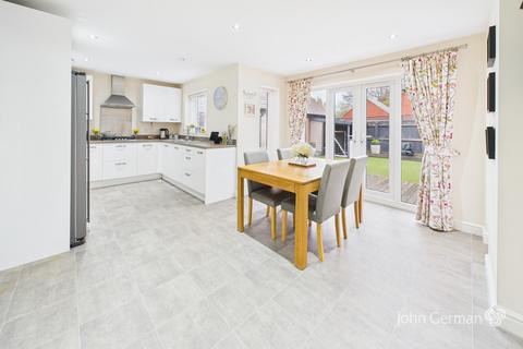 4 bedroom link detached house for sale, Alan Turing Road, Loughborough