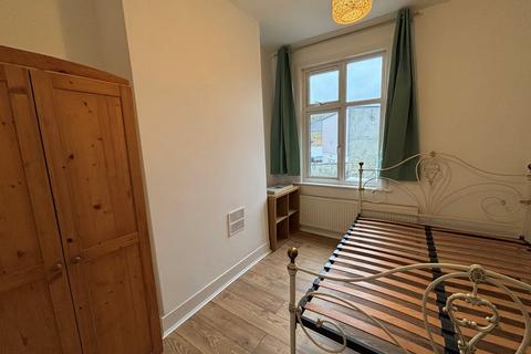 undefined, Glenwood Road, London N15