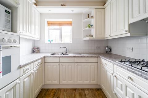 2 bedroom apartment for sale, Newington Green Road, Islington, N1
