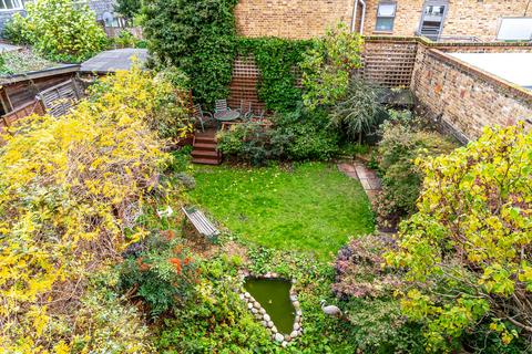 2 bedroom apartment for sale, Newington Green Road, Islington, N1