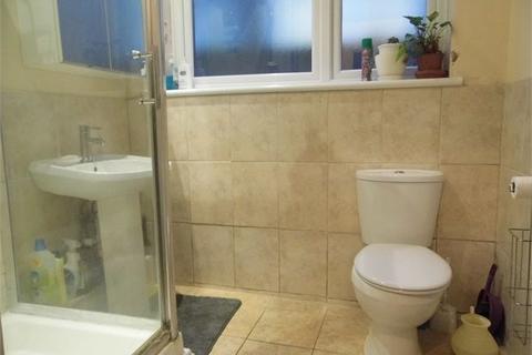 6 bedroom semi-detached house to rent, Chinbrook Road, Grove Park , London,