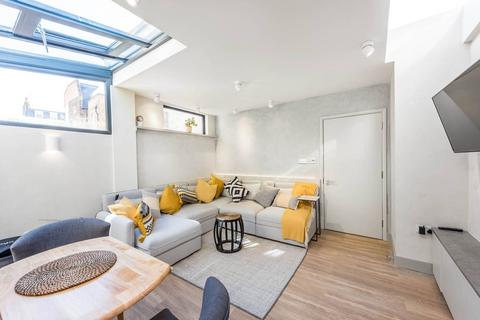 undefined, Richards Place, Knightsbridge, London, SW3