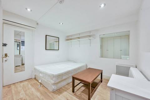 undefined, Hackney Road, Hackney, London, E2
