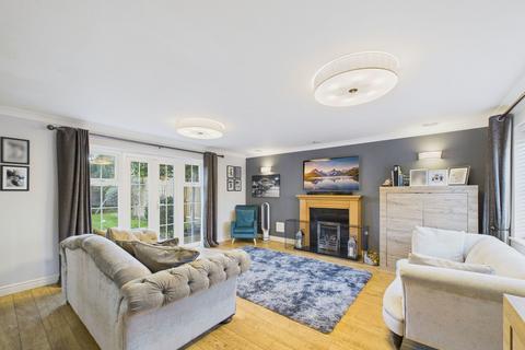 5 bedroom detached house for sale, Champneys Way, Dunmow CM6