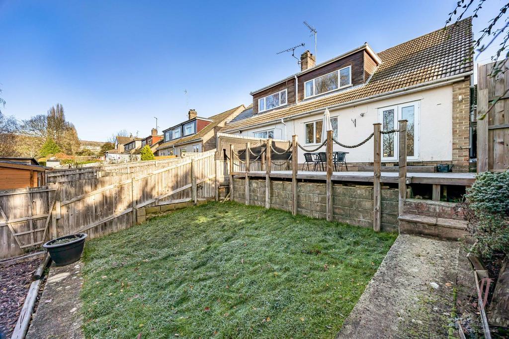 40 67296 watermarked.jpg