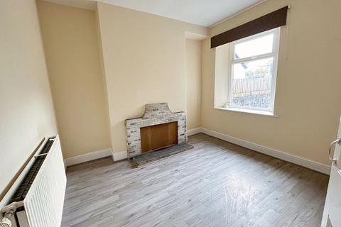 3 bedroom house to rent, Eastgate, Cowbridge, The Vale of Glamorgan, CF71 7DG