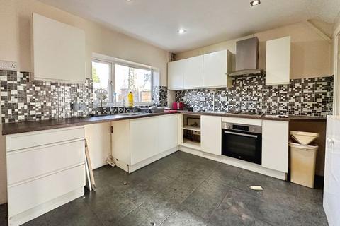 undefined, Central Drive, Walsall, WS3 2QJ