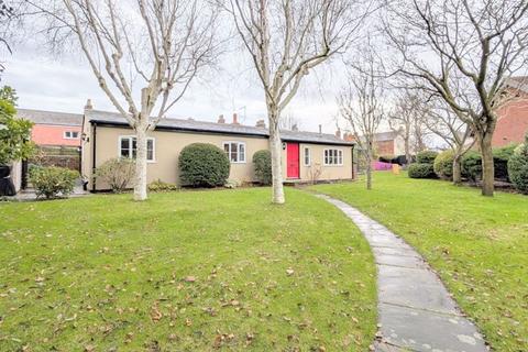 undefined, Golf Open 2026 - Marlborough Road, Southport - Sleeps 3/6