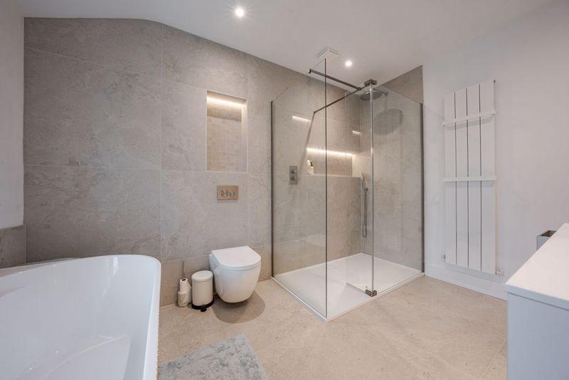Photo 37