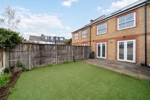 undefined, Morris Mews Wimbledon SW19 8HL