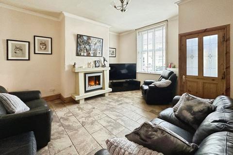 3 bedroom terraced house for sale, Bury Road, Tottington