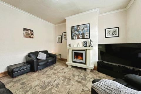 3 bedroom terraced house for sale, Bury Road, Tottington