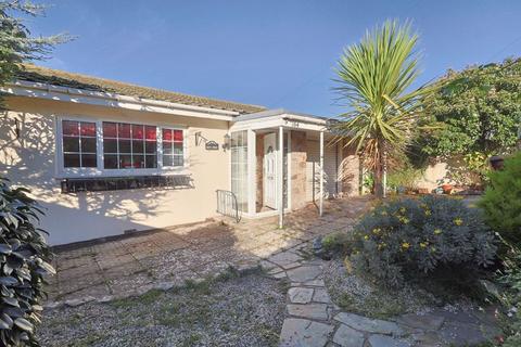 2 bedroom detached house for sale, NORTHFIELDS LANE BRIXHAM