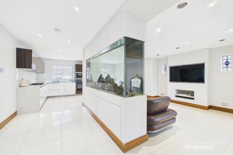 undefined, Lavender Avenue, London NW9