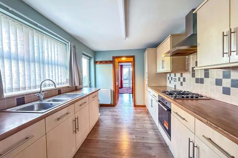 3 bedroom semi-detached house for sale, Old Park Lane, Southport PR9