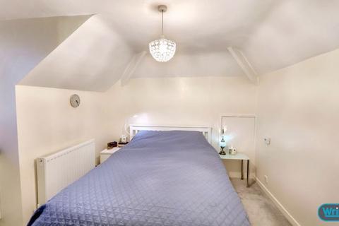 3 bedroom semi-detached bungalow to rent, St. Thomas Road, Trowbridge