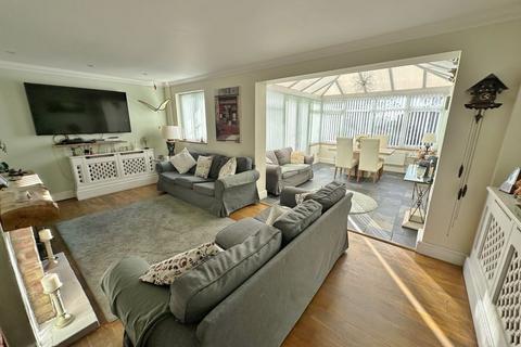 undefined, The Green, West Tilbury Village