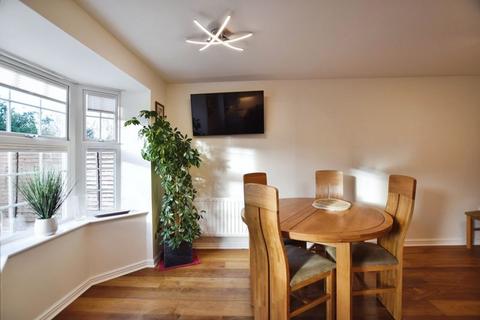 3 bedroom detached house for sale, Halfpenny Road, Salisbury               *VIDEO TOUR*