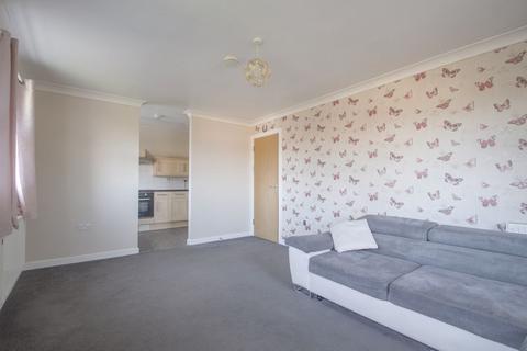 2 bedroom flat to rent, Joyce Green Walk, Dartford DA1