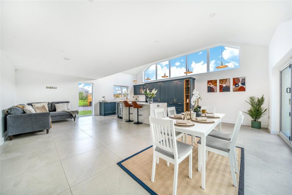 Kitchen Family Room