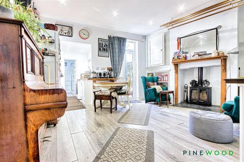 undefined, The Acres, Chesterfield S45