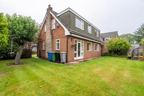 4 bedroom detached house for sale, Wythenshawe Road, Sale, Greater Manchester, M33