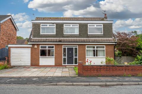 4 bedroom detached house for sale, Wythenshawe Road, Sale, Greater Manchester, M33
