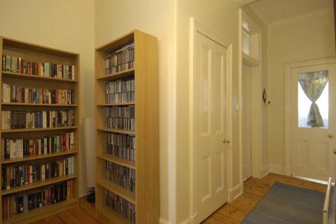 2 bedroom flat to rent, Eyre Place, Edinburgh EH3