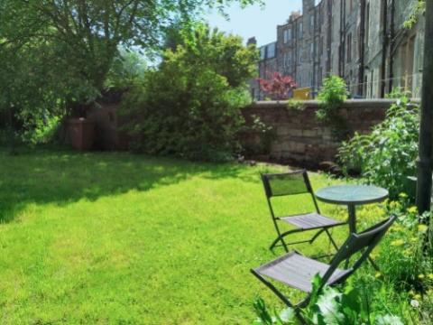 Garden 2.jpg