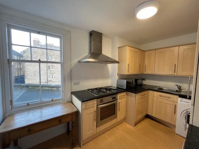 Kitchen 6