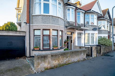 undefined, Beedell Avenue, Westcliff-on-sea, SS0