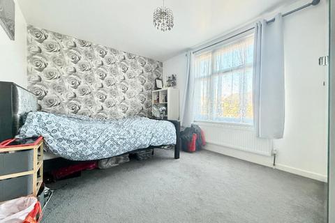undefined, Beechwood Road, Leagrave, Luton, Bedfordshire, LU4 9RF