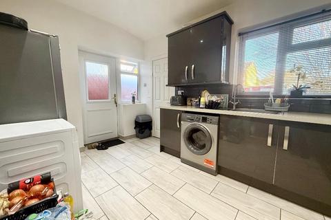 undefined, Beechwood Road, Leagrave, Luton, Bedfordshire, LU4 9RF