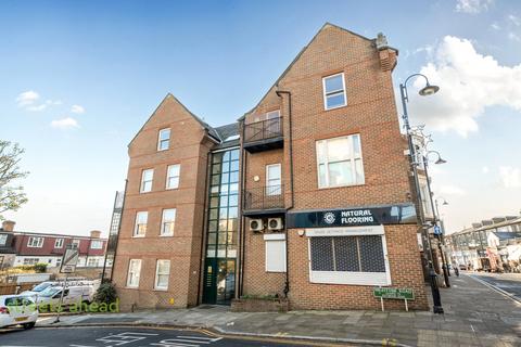 1 bedroom apartment to rent, Milestone Road, London, SE19