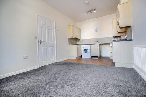 2 bedroom apartment to rent, Alicia Close, Swindon SN25