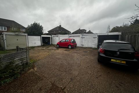 undefined, Church Road, Woodley, Reading