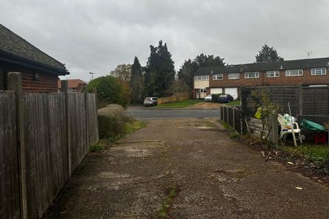 undefined, Church Road, Woodley, Reading