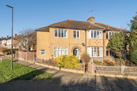 5 bedroom semi-detached house for sale, Lincoln Road, Harrow