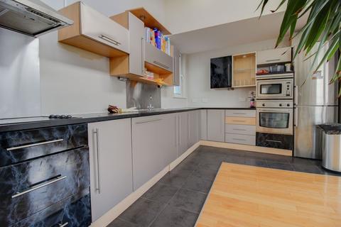 undefined, Sanford Street, Swindon SN1