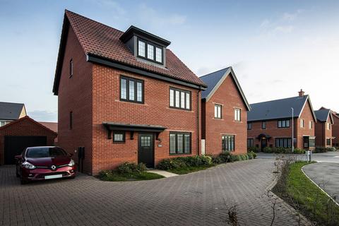 4 bedroom detached house for sale, Plot 249, The Modbury at Bloor Homes at Felixstowe, Jubilee Avenue, Walton IP11