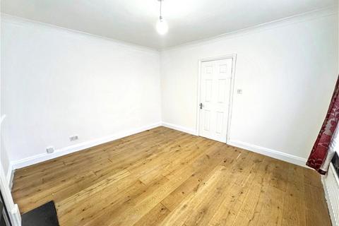 undefined, Lea Bridge Road, Leyton