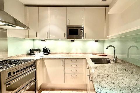 1 bedroom apartment to rent, South Kensington, London W8