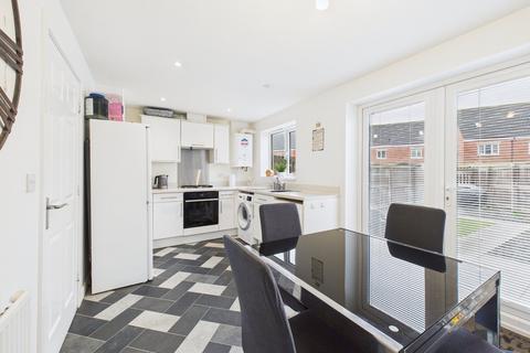 3 bedroom terraced house for sale, King Oswald Drive, Blaydon On Tyne, NE21