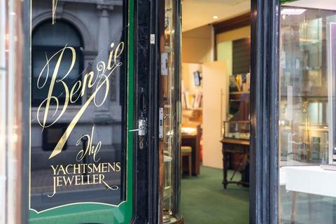 Retail property (high street) for sale, 61 High St Cowes PO31 7RL